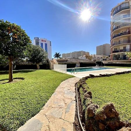 Erisa I Apartament La Carihuela 100 Mts Beach Torremolinos Exterior photo